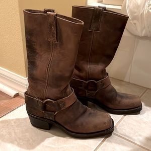 Frye harness 12h leather boots